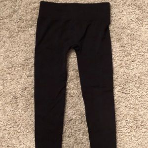 Hue crop lightweight fleece lined leggings